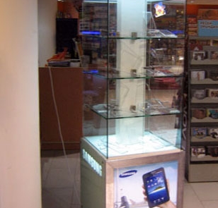 дисплей ПОСМ торговое оборудование акрил пластик подсветка POS дисплеи Алматы ADV Production производство рекламное агенство