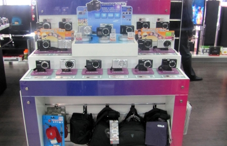 дисплей ПОСМ торговое оборудование акрил пластик подсветка POS дисплеи Алматы ADV Production производство рекламное агенство