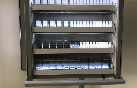 ADV Production, табачный овэрхед, табачный диспенсер, навесной дисплей для сигарет пластик литье рекламное производство метал